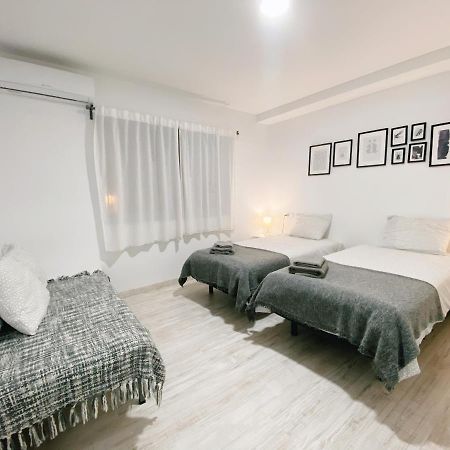 Apartament Gmc Turistics - The Atarazanas Market House Malaga Zewnętrze zdjęcie