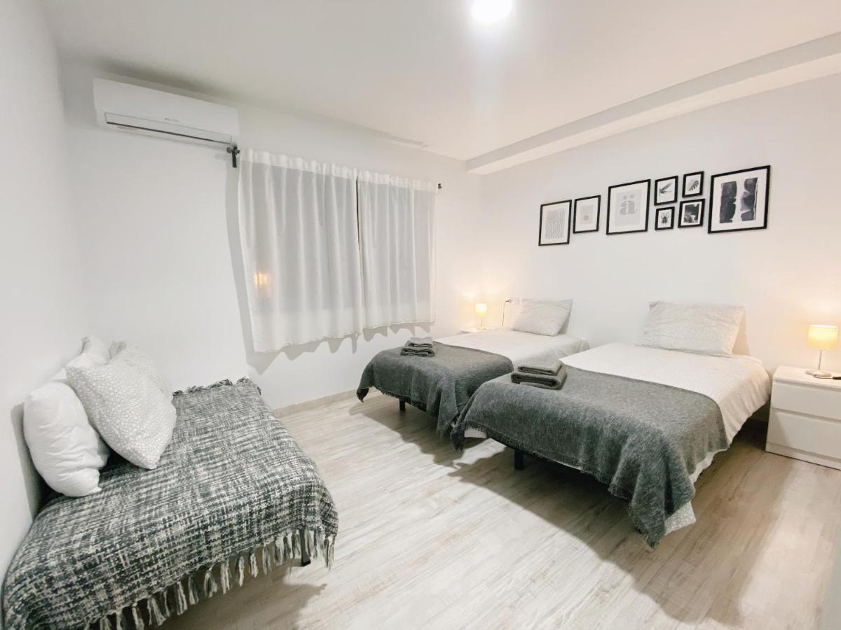 Apartament Gmc Turistics - The Atarazanas Market House Malaga Zewnętrze zdjęcie