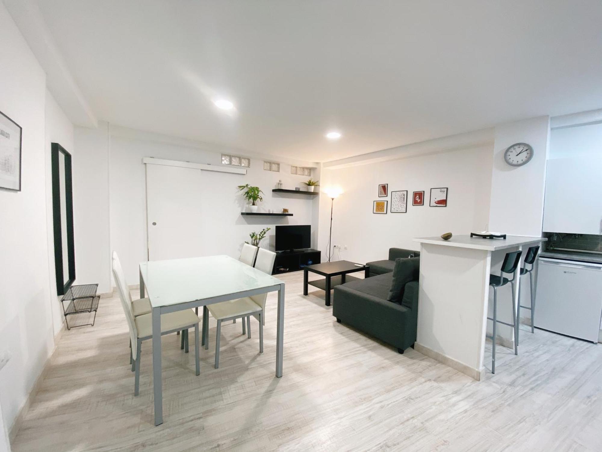 Apartament Gmc Turistics - The Atarazanas Market House Malaga Zewnętrze zdjęcie